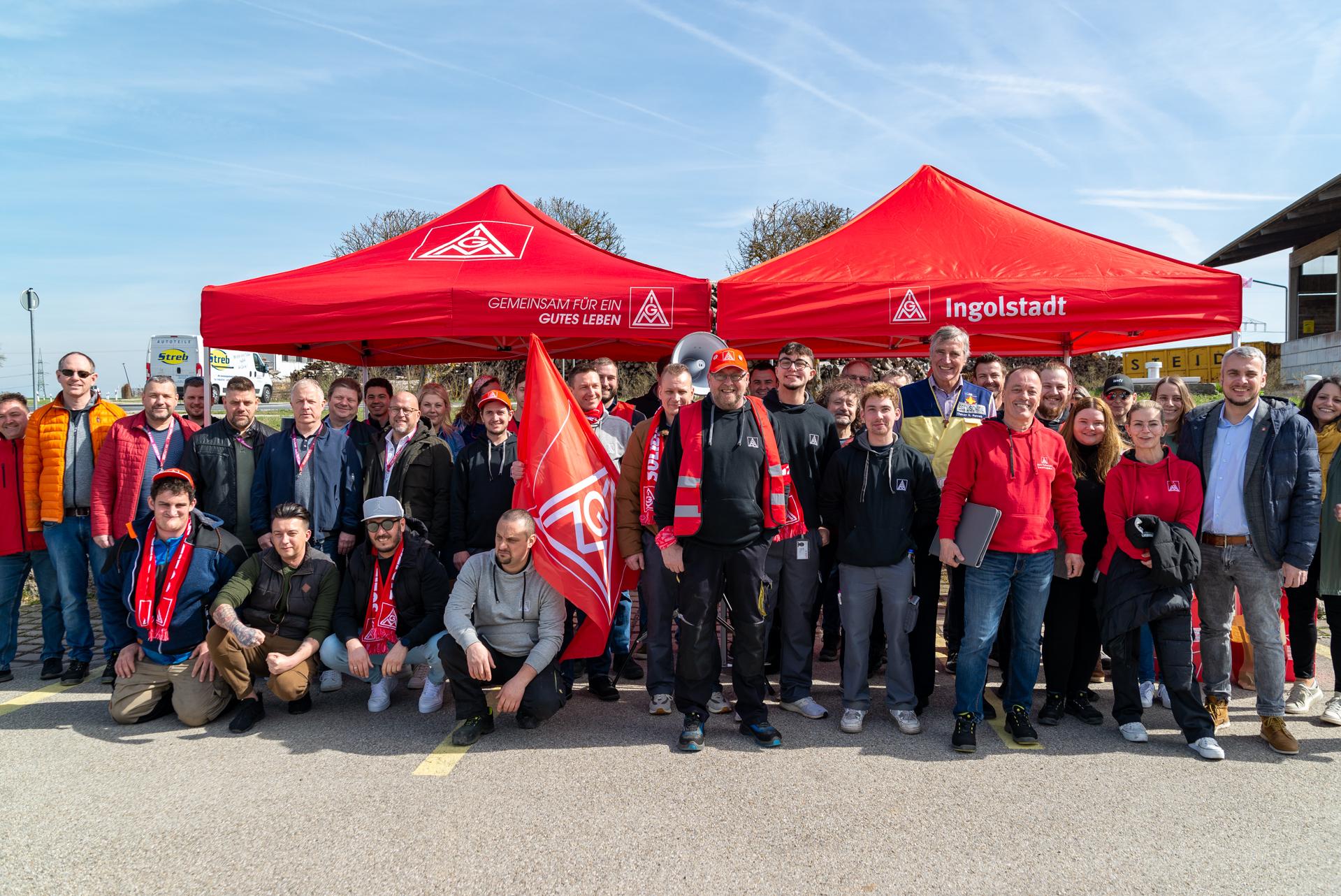 Pressefoto Gruppenfoto Aktion Bosch Pollenfeld