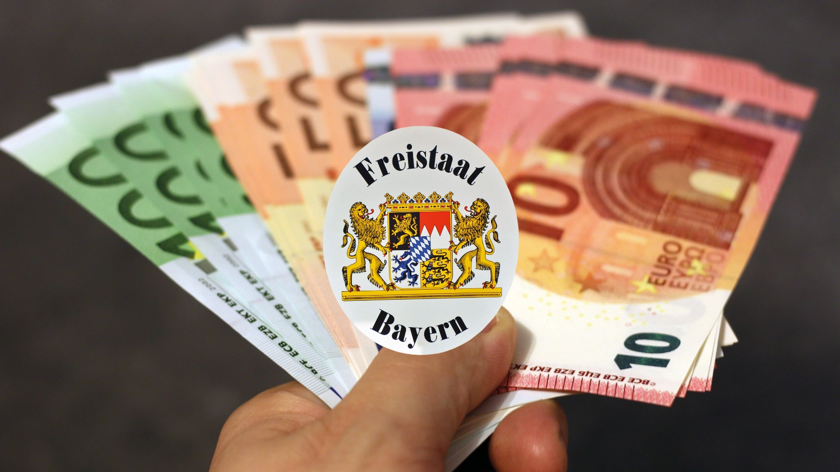 Hochwasserschaden_Unterstuetzung_Freistaat-Bayern