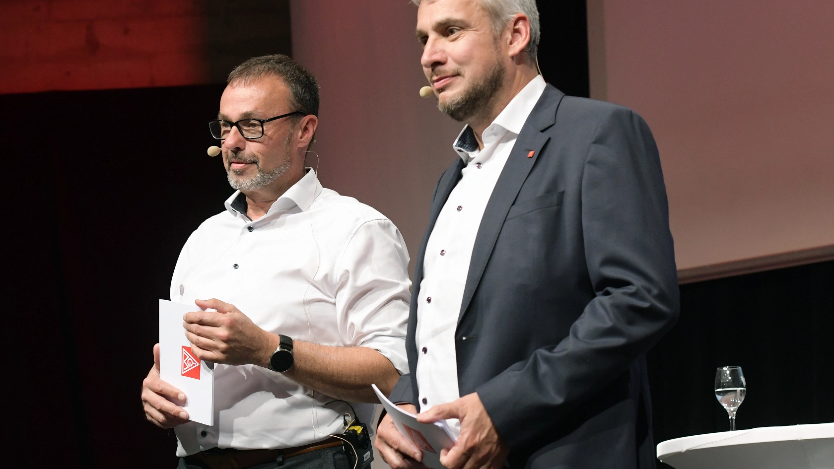 Die Vorschau zeigt Fotos im 16:9 Format, als Download stehen sie 3:2 (vollständiges Foto) zur Verfügung