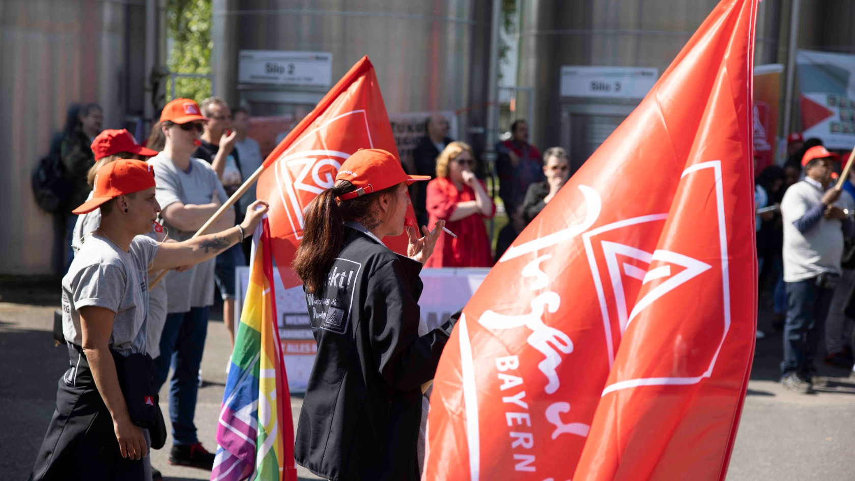Warnstreik bei Magna Mirrors in Dorfprozelten