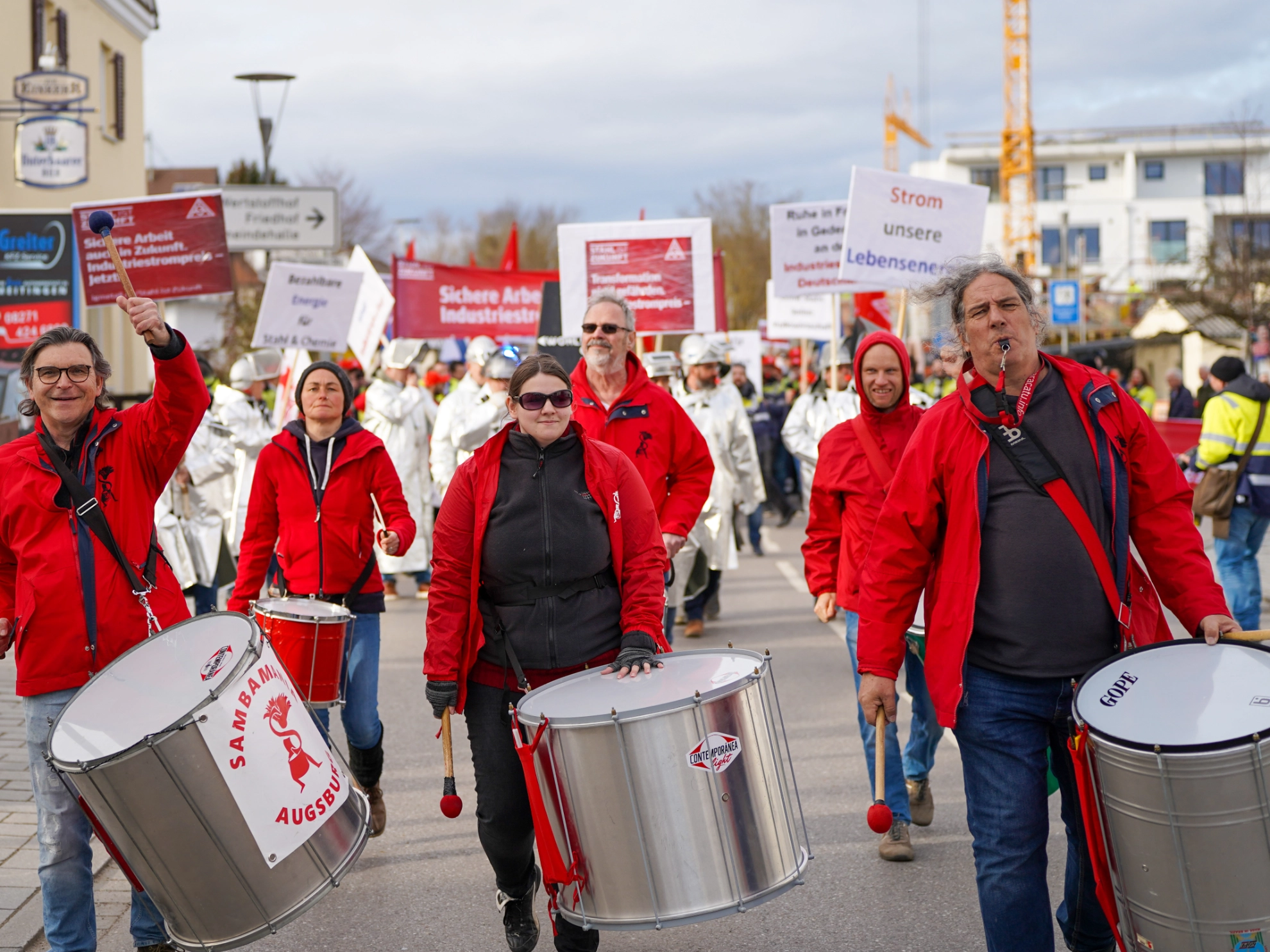 Aktionstag Industriestrompreis: Demonstrationszug und Kundgebung in Meitingen bei Augsburg