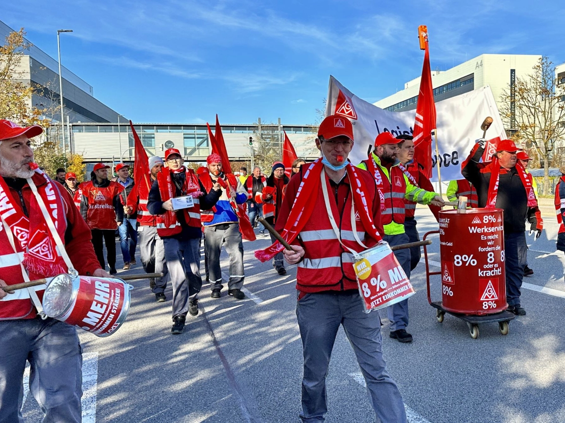 IGM-IN_Hintergrund_Link_Tarifnachrichten