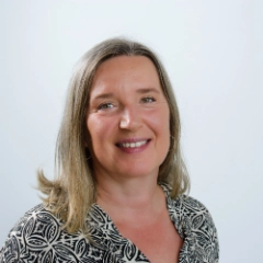 Holzt Christiane Portraitfoto neu