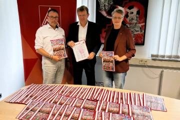 IG Metall übergibt 8.000 Unterschriften gegen Sozialkürzungen