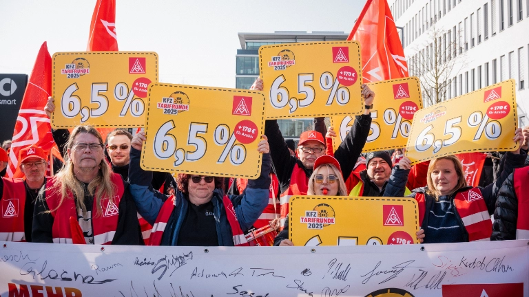 Zentraler Warnstreik Nürnberg