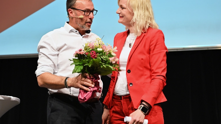 Die Vorschau zeigt Fotos im 16:9 Format, als Download stehen sie 3:2 (vollständiges Foto) zur Verfügung