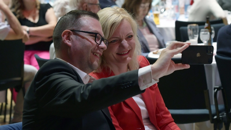 Die Vorschau zeigt Fotos im 16:9 Format, als Download stehen sie 3:2 (vollständiges Foto) zur Verfügung