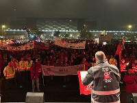 4.000 Warnstreikende sorgten für eine heiße Nacht